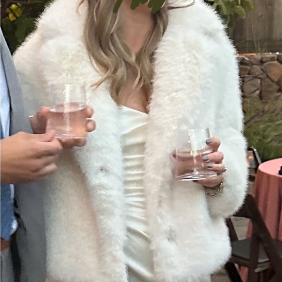 Faux fur jacket Zara Woman Collection - Picture 6 of 6